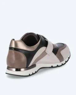 Caprice Sneaker Mit Klettverschluss 18 Caprice Sneaker Mit Klettverschluss -Modegeschäft 59580775 a792df49 cc50 11ec a9cd 5a72d431453d pics2080