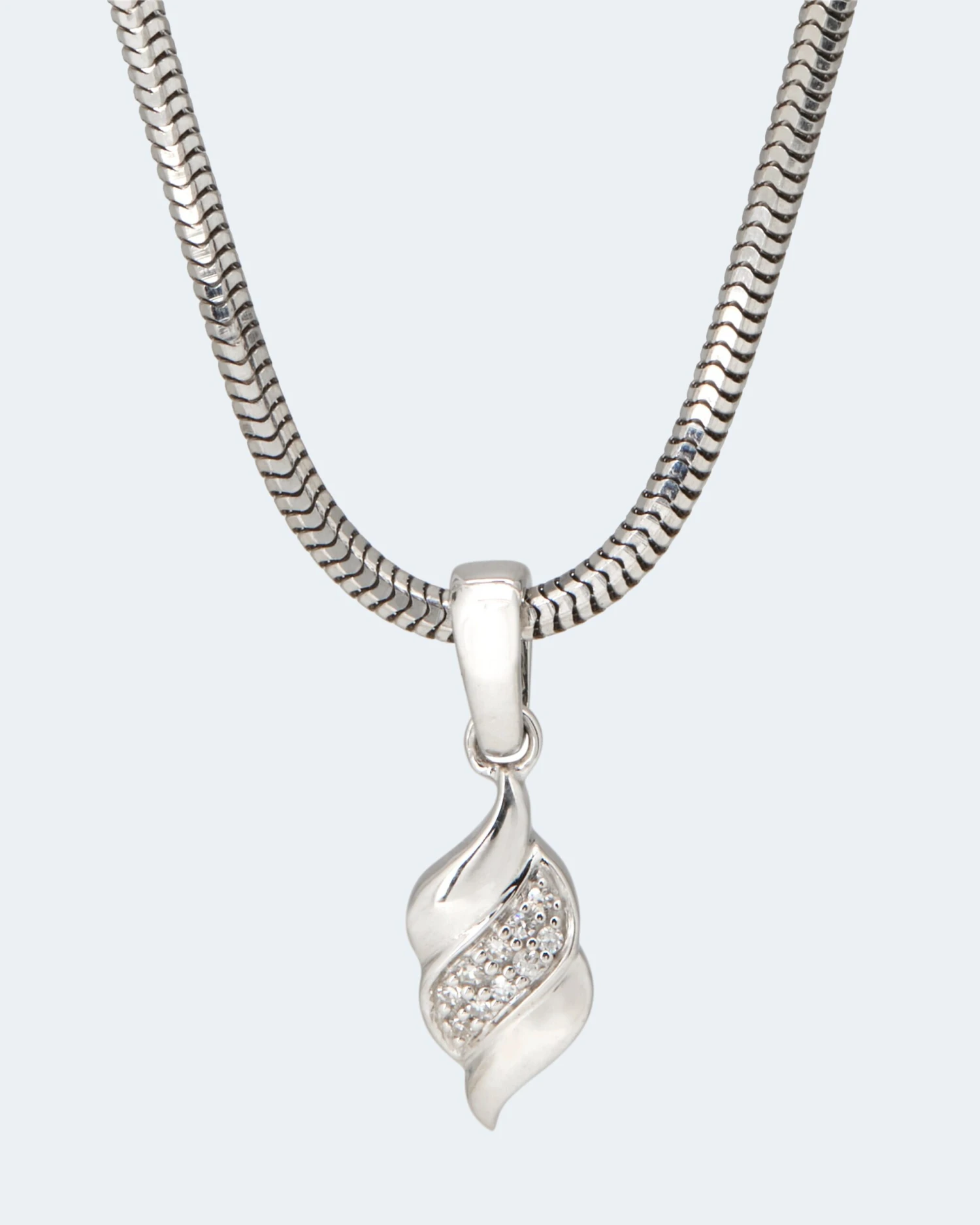 Diamant-Anhänger 0,03 Ct 12 Diamant-Anhänger 0,03 Ct – Bild 10