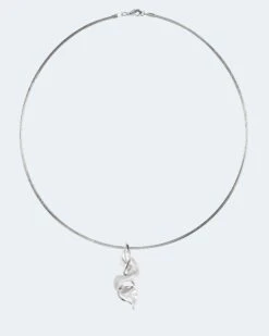 Anhänger Mit Omegareif 10 Anhänger Mit Omegareif -Modegeschäft 59603518 dfc42faa f146 11ec 8f3c 5a72d431453d pics2080