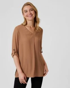 Bluse "Tonja" -Modegeschäft 59640698 34e6a76b 14b3 11ed 9039 5a72d431453d pics2080