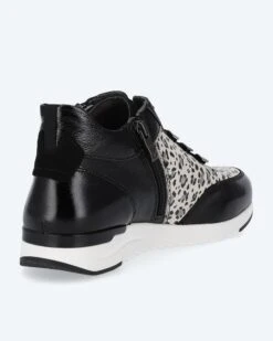 Caprice Sneaker Aus Hirschleder-Mix 22 Caprice Sneaker Aus Hirschleder-Mix -Modegeschäft 59648337 7c4cf549 1f8c 11ed 9039 5a72d431453d pics2080