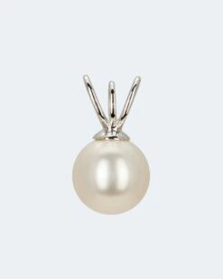 Anhänger Mit MK-Perle 14 Mm 35 Anhänger Mit MK-Perle 14 Mm -Modegeschäft 59669503 92a7d55e 3d65 11ed 9039 5a72d431453d pics2080