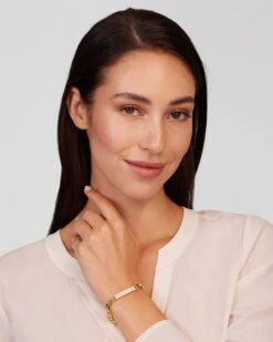 Panzerarmband Mit Zirkonia 9 Panzerarmband Mit Zirkonia -Modegeschäft 59684518 4a2ea7a4 4ee6 11ed 9039 5a72d431453d pics2080