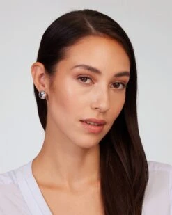 Clip-Ohrstecker Mit Zirkonia 11 Clip-Ohrstecker Mit Zirkonia -Modegeschäft 59684562 72e98dcf 4ee6 11ed 9039 5a72d431453d pics2080