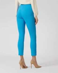 Schlupfhose Im Materialmix Mit Nieten -Modegeschäft 59691137 6c7589dd 5a81 11ed 9039 5a72d431453d pics2080