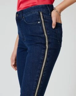 Hose Mit Galonstreifen -Modegeschäft 59706990 16c45ec9 6cc7 11ed a353 5a72d431453d pics2080