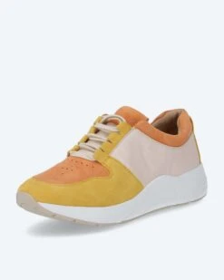 Caprice Sneaker Exklusiv 32 Caprice Sneaker Exklusiv -Modegeschäft 59709008 0f4ec8ef 6fb8 11ed a353 5a72d431453d pics2080