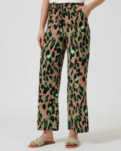 Hose Mit Weitem Bein