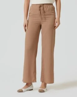 Hose Mit Weitem Bein -Modegeschäft 59727047 9edb5645 8a72 11ed a353 5a72d431453d pics2080