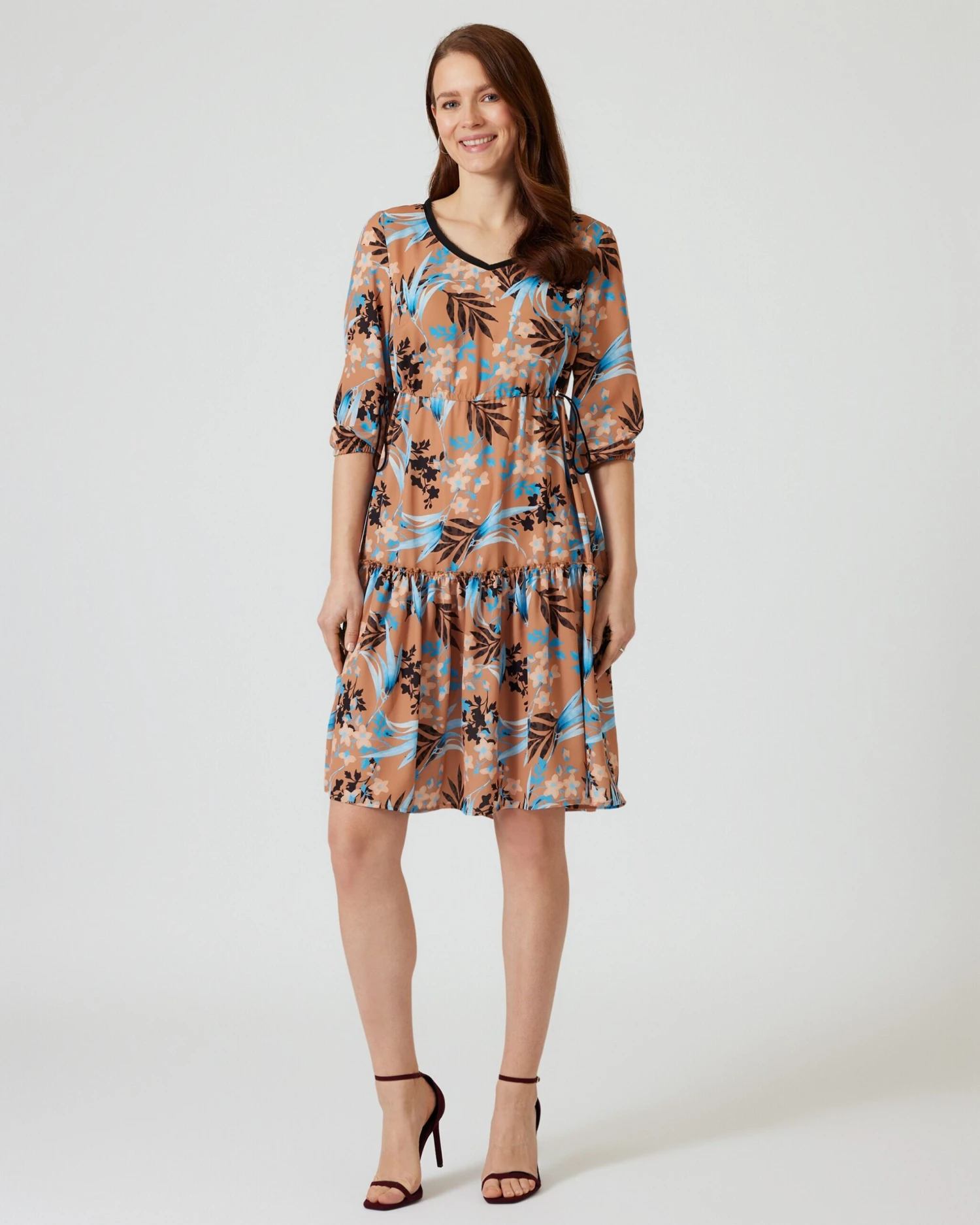 Kleid Mit Allover-Print 6 Kleid Mit Allover-Print – Bild 4