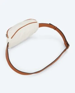 Canvas Crossbody-Tasche -Modegeschäft 59734785 265d4ec2 957f 11ed a353 5a72d431453d pics2080