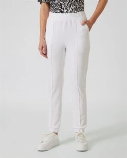 Jogpants Mit Biesen 12 Jogpants Mit Biesen -Modegeschäft 59744088 9c32c370 9e18 11ed a353 5a72d431453d pics2080