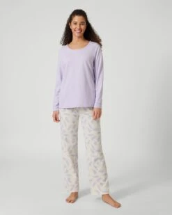 Hausanzug 3tlg. 20 Hausanzug 3tlg. -Modegeschäft 59746608 76b36533 a141 11ed a353 5a72d431453d pics2080