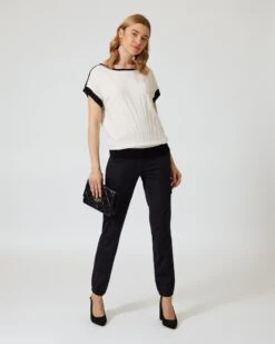 Pullover Mit Kontrastbündchen -Modegeschäft 59748248 590ee264 a220 11ed a353 5a72d431453d pics2080