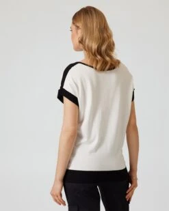 Pullover Mit Kontrastbündchen -Modegeschäft 59748252 5daa8a7d a220 11ed a353 5a72d431453d pics2080