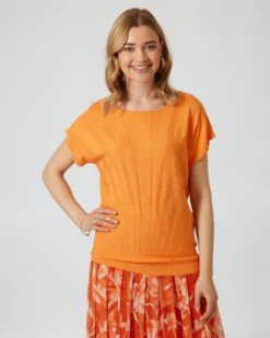 Pullover Mit Kontrastbündchen -Modegeschäft 59748263 7b6747b1 a220 11ed a353 5a72d431453d pics2080