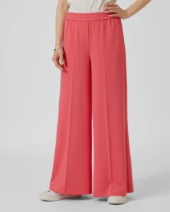 Palazzohose Im Unidesign -Modegeschäft 59763657 622d8d02 b73a 11ed 9083 5a72d431453d pics2080