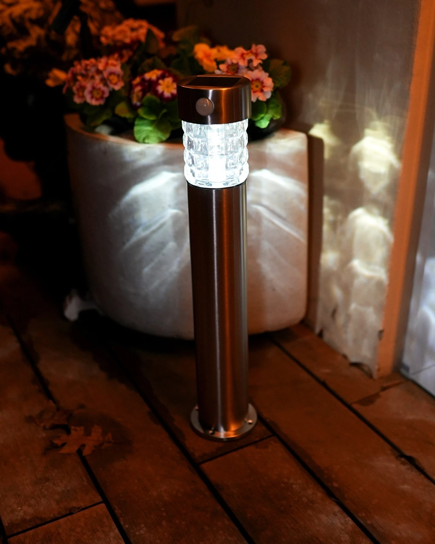Standleuchte Mit PIR-Sensor 4 Standleuchte Mit PIR-Sensor – Bild 2