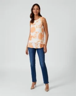 Top Im Layer-Design -Modegeschäft 59797018 6b64f62e de81 11ed 9083 5a72d431453d pics2080