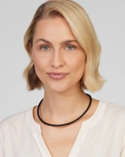 Lederband In Rochen-Optik 17 Lederband In Rochen-Optik -Modegeschäft 59801233 9e3a6899 cc50 11ec a9cd 5a72d431453d pics2080