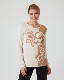 Pullover Mit Jacquard Blume & Strass -Modegeschäft 59802760 c631e688 e4cd 11ed 9083 5a72d431453d pics2080