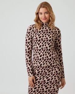 Strickpullover Mit Leo-Muster -Modegeschäft 59803810 09943e25 e596 11ed 9083 5a72d431453d pics2080