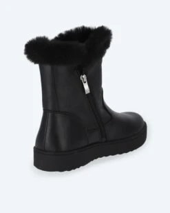 Caprice Leder-Stiefel 18 Caprice Leder-Stiefel -Modegeschäft 59807483 cb8f54f8 ea59 11ed 9083 5a72d431453d pics2080