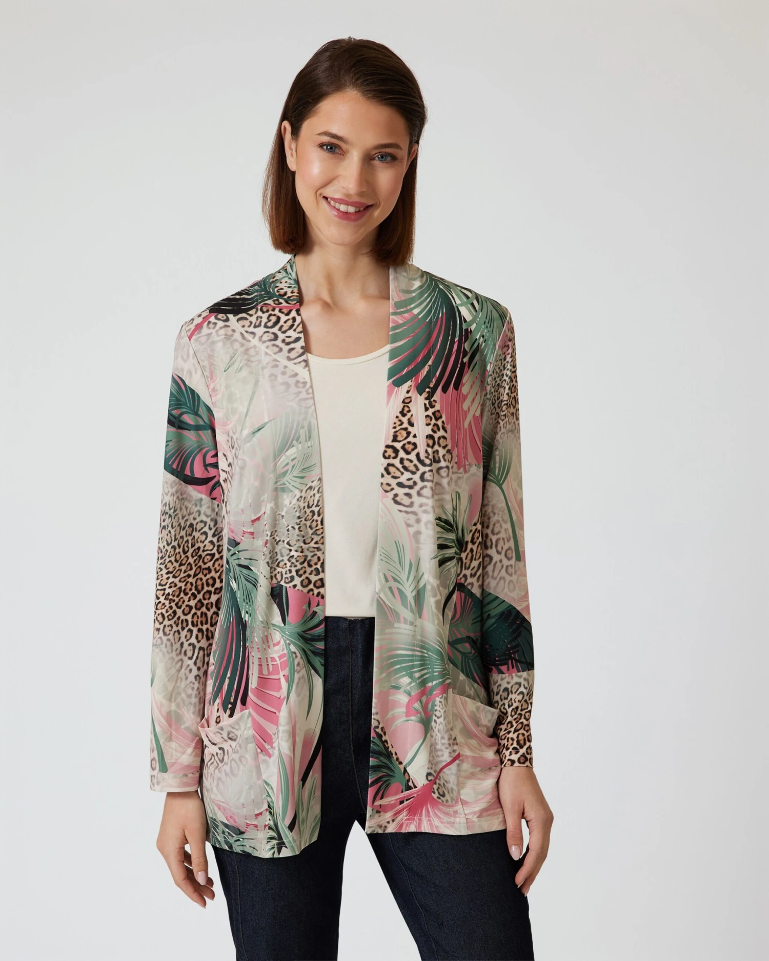 Cardigan Mit Leo- Und Blätterdruck 4 Cardigan Mit Leo- Und Blätterdruck – Bild 2