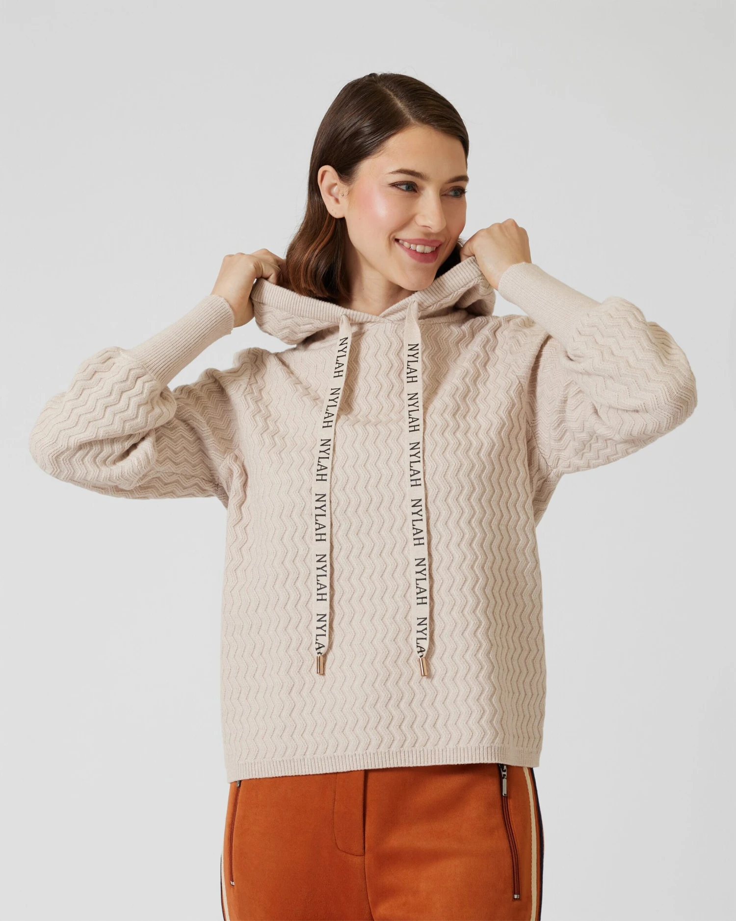 Strickpullover Mit Kapuze 5 Strickpullover Mit Kapuze – Bild 3