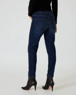 Jeans Mit Strassdetails -Modegeschäft 59821357 64605933 0048 11ee 9169 5a72d431453d pics2080