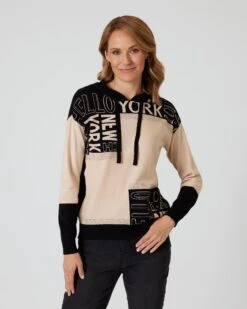 Kapuzenpullover Mit Kontrastdruck