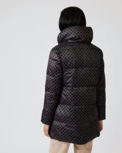 Steppjacke Mit Logo-Print 9 Steppjacke Mit Logo-Print -Modegeschäft 59822255 e815f923 0125 11ee 9169 5a72d431453d pics2080