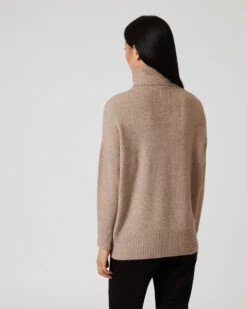 Strickpullover Mit Rollkragen -Modegeschäft 59822266 efa122c6 0125 11ee 9169 5a72d431453d pics2080