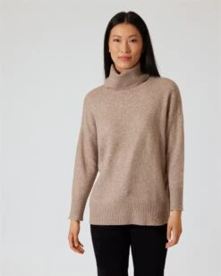 Strickpullover Mit Rollkragen -Modegeschäft 59822271 f14d4347 0125 11ee 9169 5a72d431453d pics2080