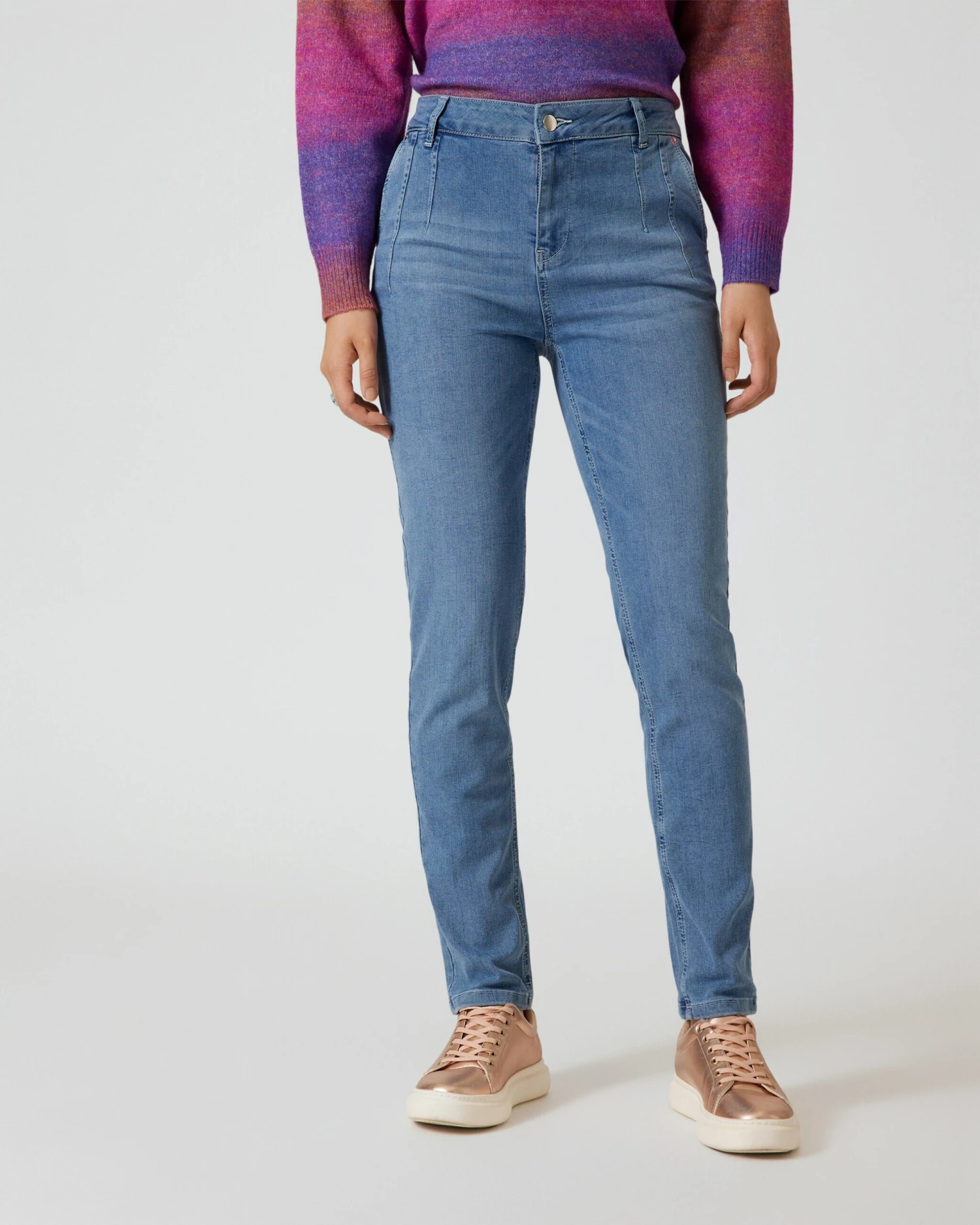 Jeans Mit Abnähern 4 Jeans Mit Abnähern – Bild 2