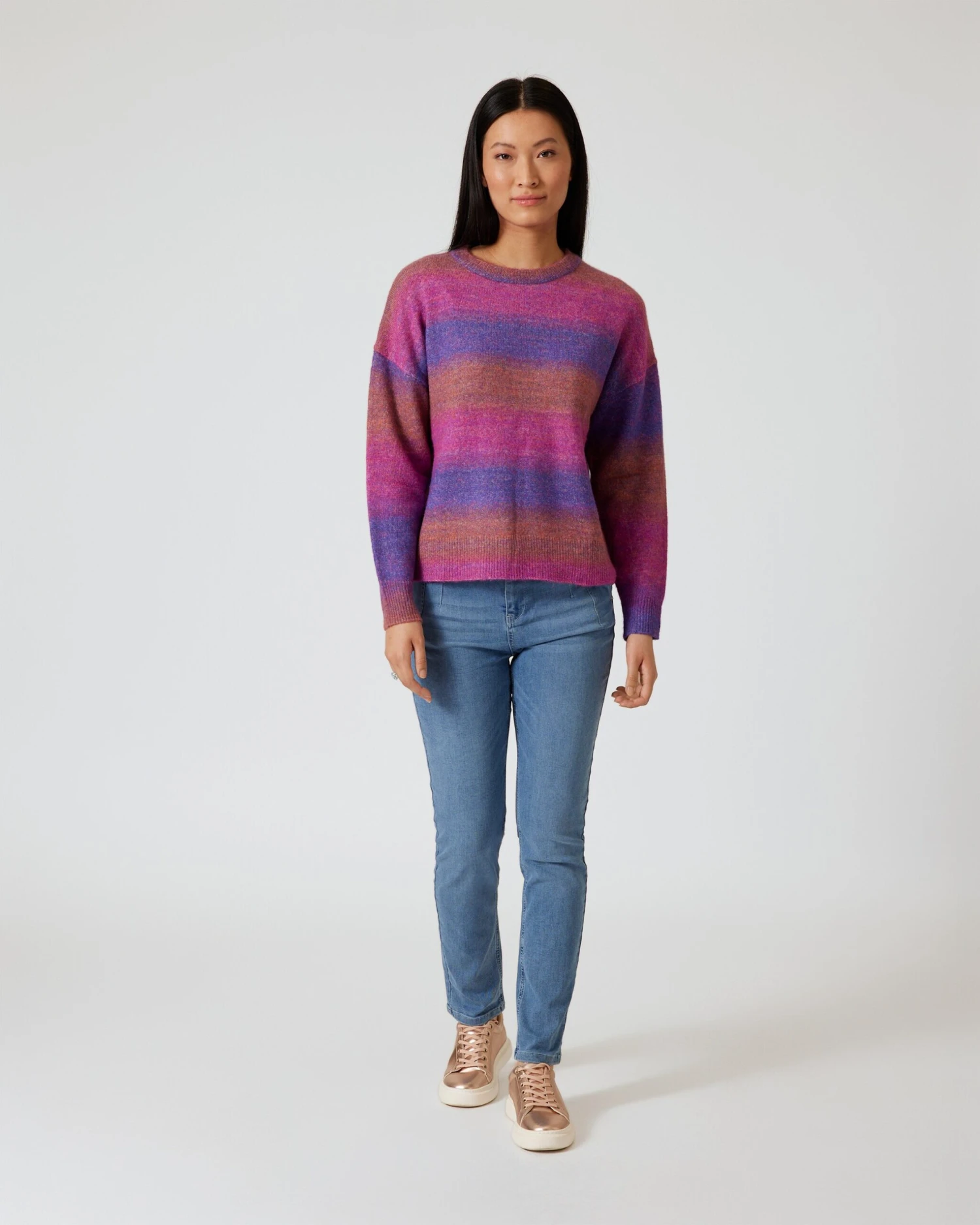 Jeans Mit Abnähern 5 Jeans Mit Abnähern – Bild 3