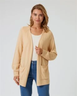 Longcardigan Mit Seiden-Anteil 13 Longcardigan Mit Seiden-Anteil -Modegeschäft 59823060 6956d80e 036c 11ee 9169 5a72d431453d pics2080