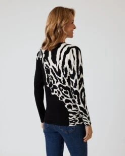 Classic Pullover "Leo-Print" -Modegeschäft 59824310 6bcd5a4d 044b 11ee 9169 5a72d431453d pics2080