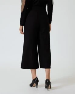 Marlenehose Mit Bindedetail -Modegeschäft 59826232 cd00e917 06a9 11ee 9169 5a72d431453d pics2080