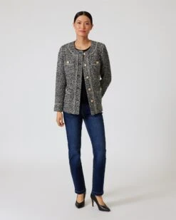 Bouclé-Blazer -Modegeschäft 59826903 6a2cedc0 08ef 11ee 9169 5a72d431453d pics2080