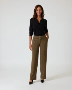 Schlupfhose Mit Deko-Schließe -Modegeschäft 59828072 134b8f00 0a80 11ee 9169 5a72d431453d pics2080