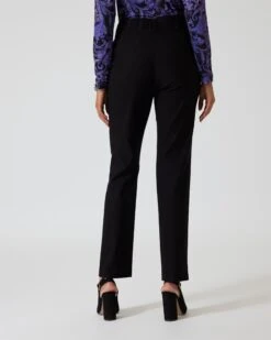 Hose Mit Stickerei Am Bund -Modegeschäft 59828181 47404891 0a80 11ee 9169 5a72d431453d pics2080