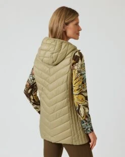 Longweste Gesteppt 18 Longweste Gesteppt -Modegeschäft 59832879 29f5e937 11bb 11ee 9169 5a72d431453d pics2080