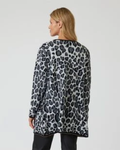 Flauschgarn-Jacke -Modegeschäft 59833285 d1eee72a 13f3 11ee 9169 5a72d431453d pics2080