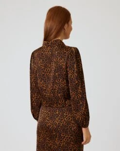 Bluse Mit Leoprint -Modegeschäft 59837139 c0617437 165a 11ee 9169 5a72d431453d pics2080