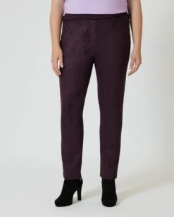 Leggings In Veloursleder-Optik 12 Leggings In Veloursleder-Optik -Modegeschäft 59838860 bd9e9654 1981 11ee 8f6f 5a72d431453d pics2080