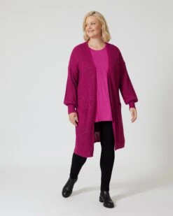 Cardigan Mit Großen Maschen -Modegeschäft 59839458 28444405 1a3c 11ee 8f6f 5a72d431453d pics2080