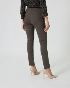 Lederimitathose Mit Ponte Di Roma -Modegeschäft 59840016 4781e6b8 1b08 11ee 8f6f 5a72d431453d pics2080