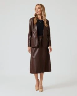 Jacke Aus Lederimitat -Modegeschäft 59840680 b37091c6 1bca 11ee 8f6f 5a72d431453d pics2080