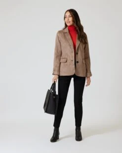 Suede Blazer -Modegeschäft 59843278 b0312d74 0503 11ee 9169 5a72d431453d pics2080